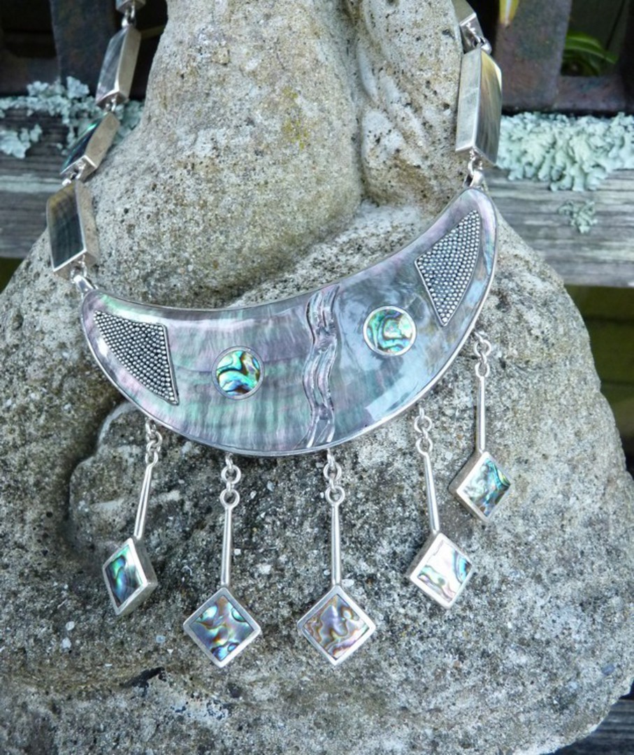 Sterling silver and NZ paua shell incredible necklace image 3
